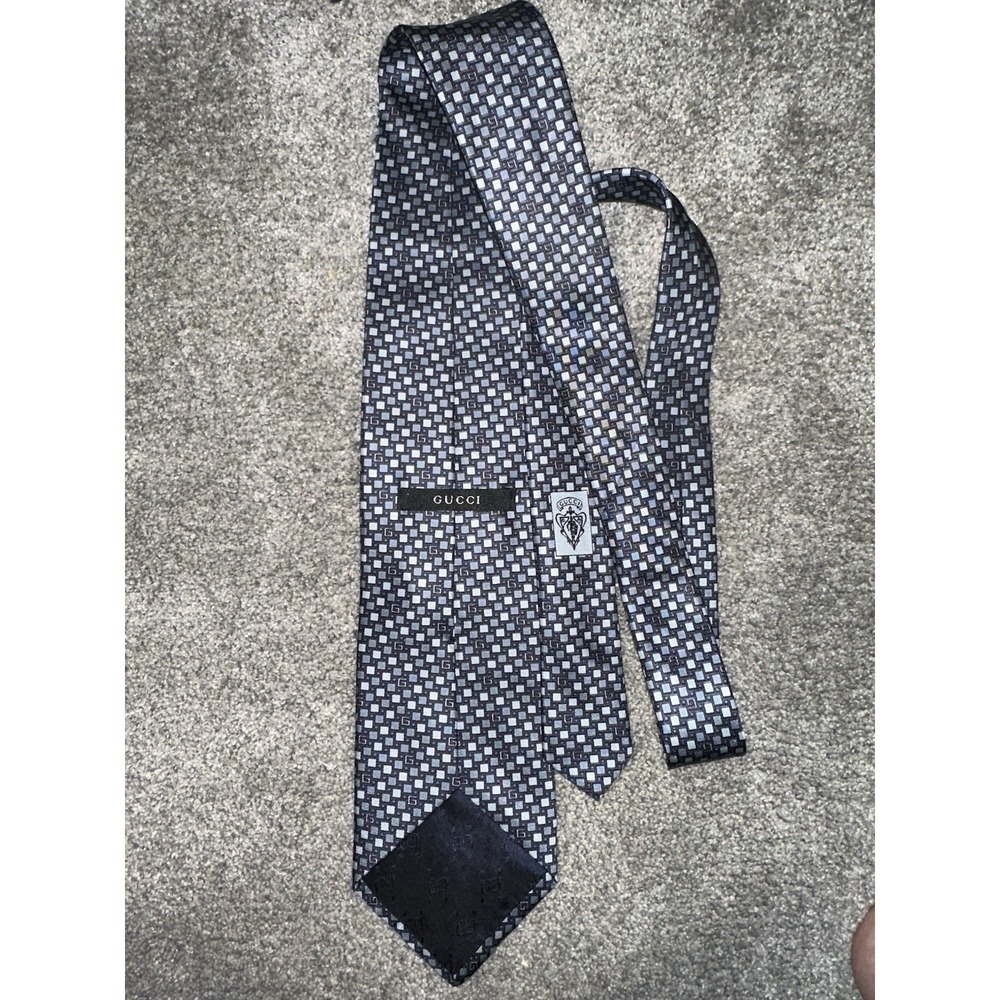 Gucci Men's Tie - Navy x Gray G Pattern Silk Made in Italy